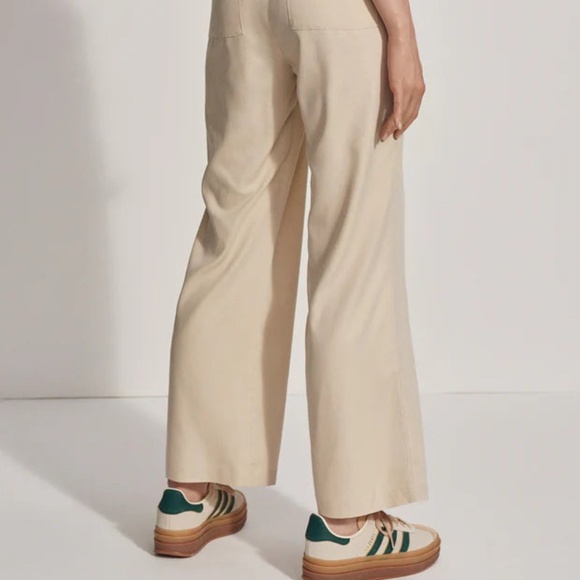 VARLEY | Athleisure Soft Riggs Loose Fit Pants 27" in Oyster Grey | Size Small - Picture 2 of 13